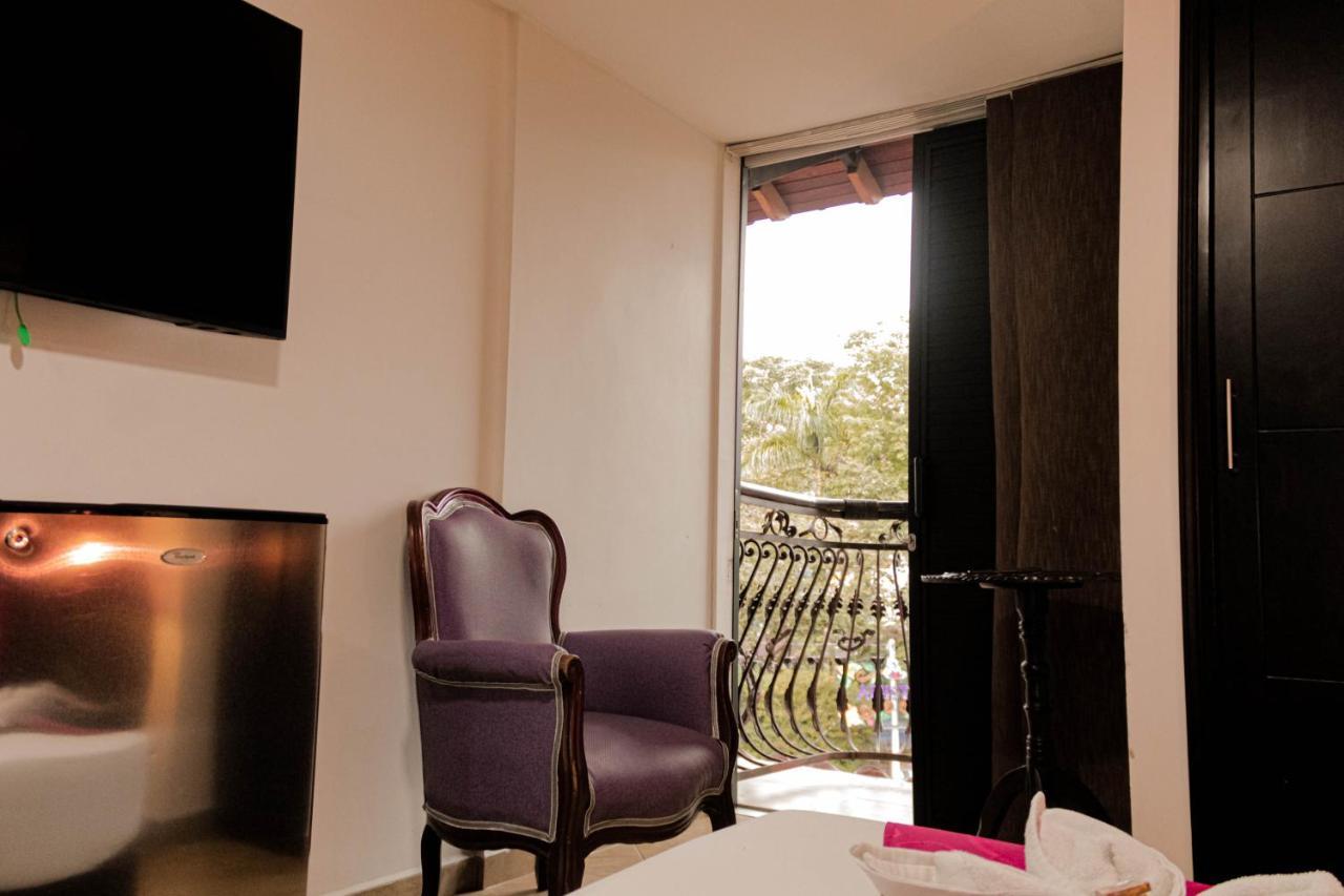 Hotel Plaza Garibaldi Caldas ภายนอก รูปภาพ