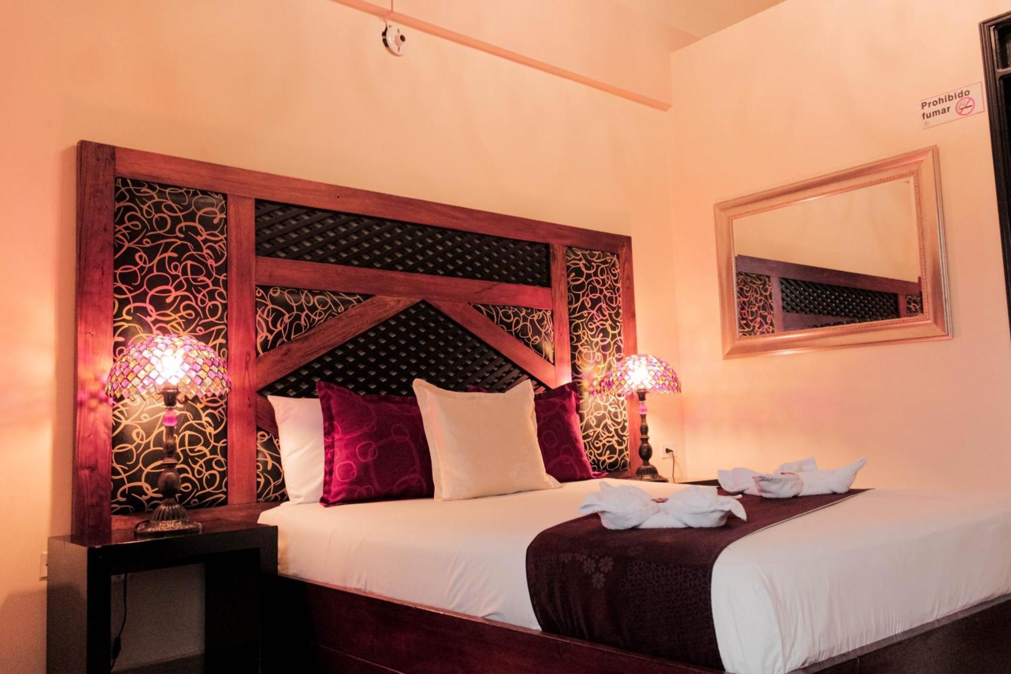 Hotel Plaza Garibaldi Caldas ภายนอก รูปภาพ