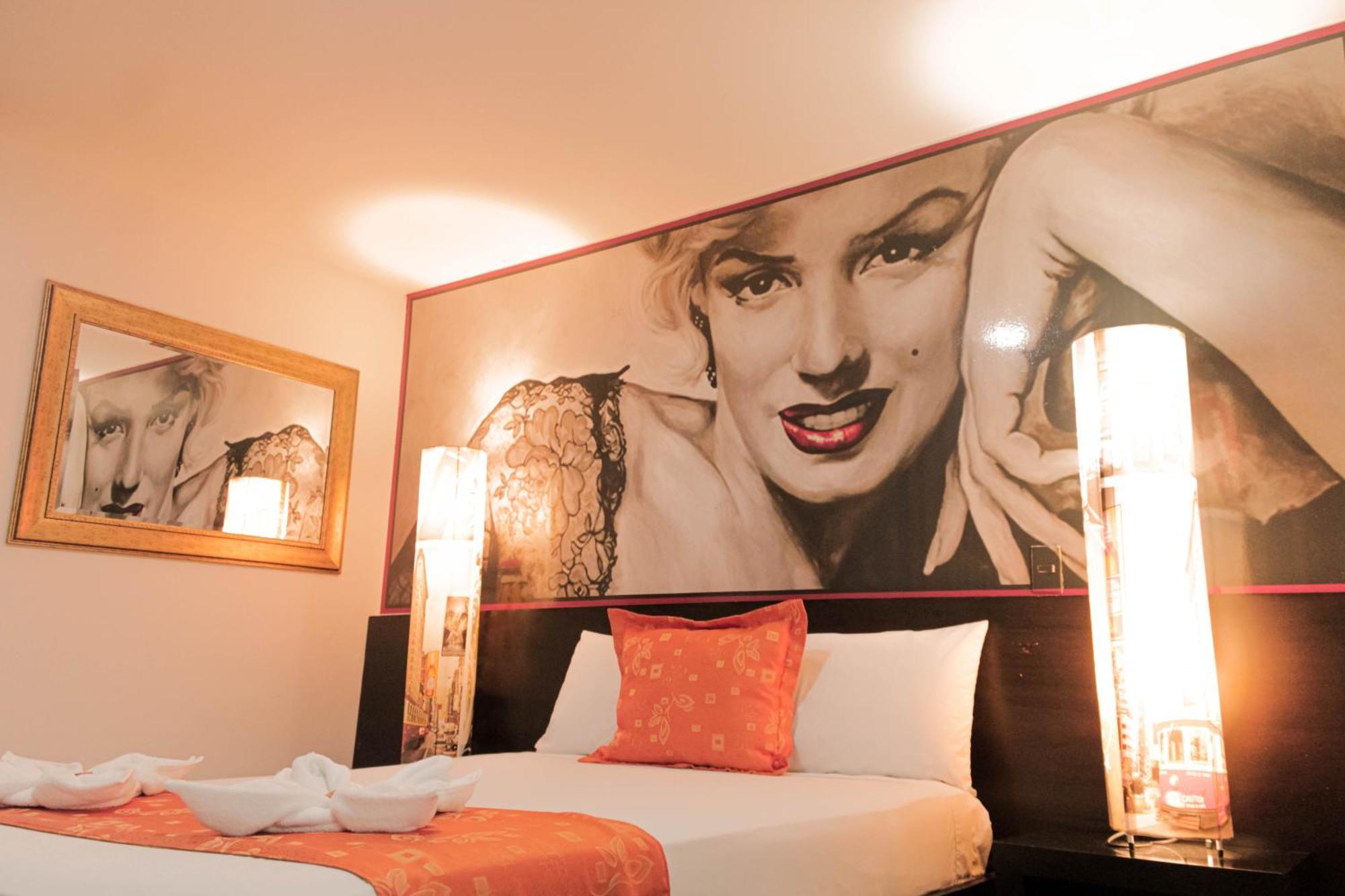 Hotel Plaza Garibaldi Caldas ภายนอก รูปภาพ