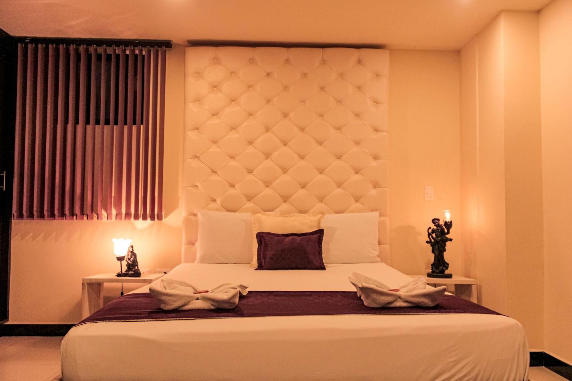 Hotel Plaza Garibaldi Caldas ภายนอก รูปภาพ